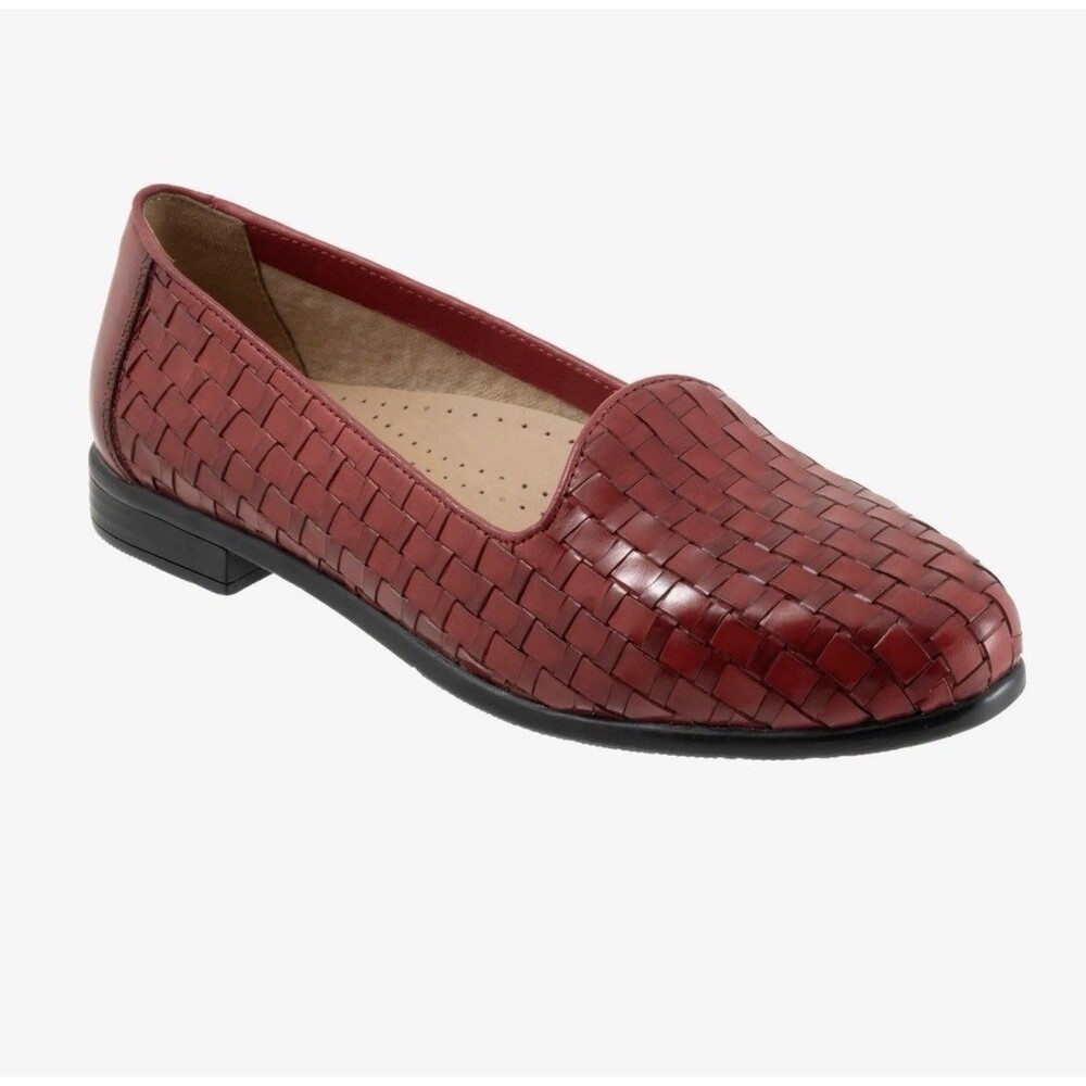 Trotters Women's  Liz Red Woven Leather Comfort Slip On Tuxedo Size 10N Narrow